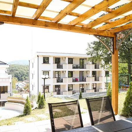 Apartment Grey On The Hill *