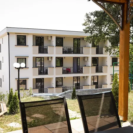 Apartment Grey On The Hill Vrnjacka Banja