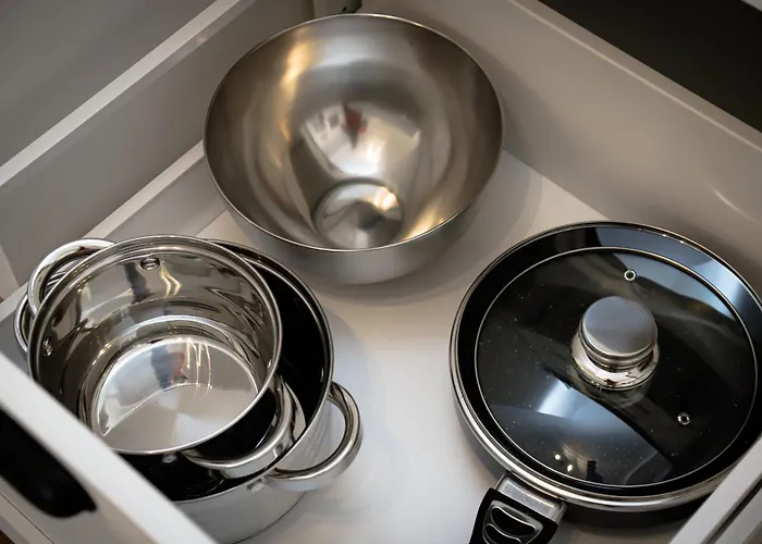 아파트 Grey On The Hill