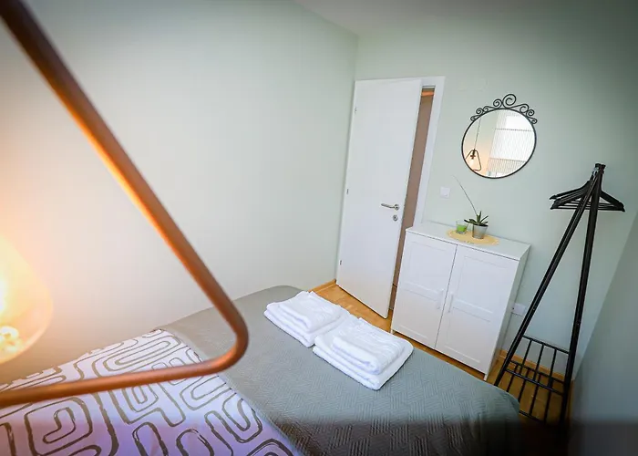 Grey On The Hill 아파트